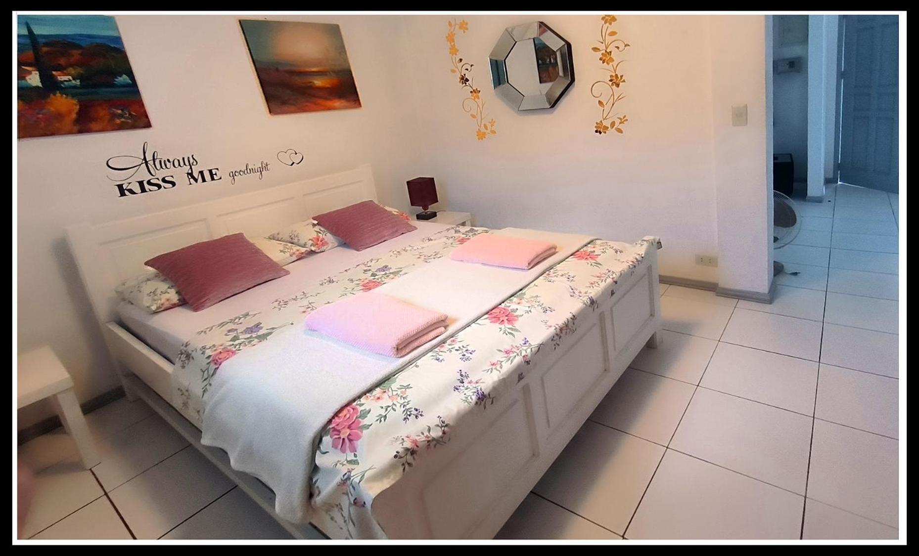 Hotel Imagine Bohol Panglao Habitación foto